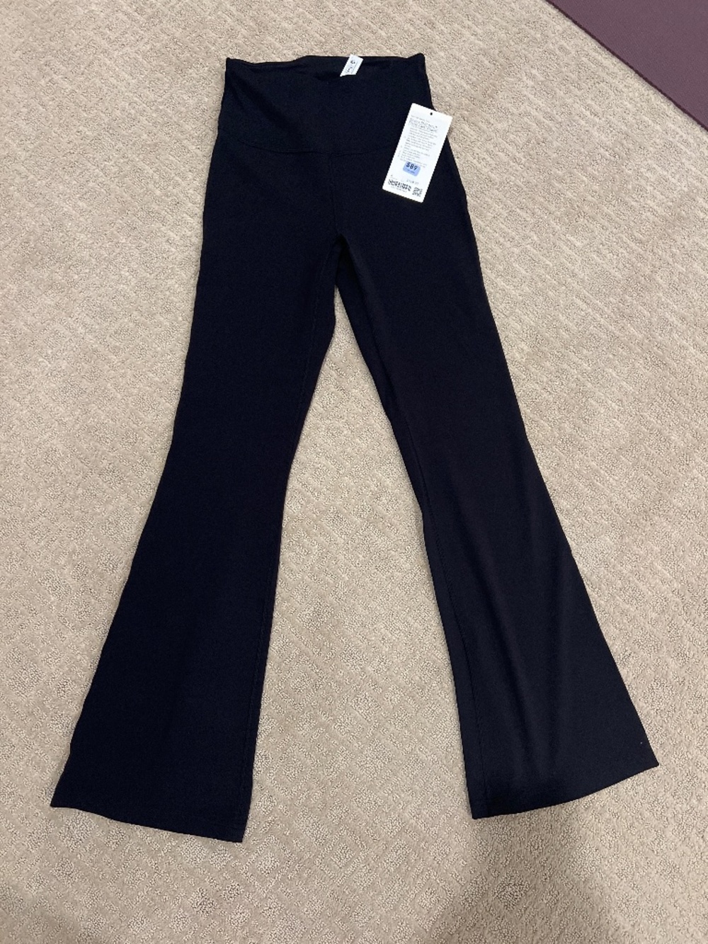 Lululemon groove SHR flare pant